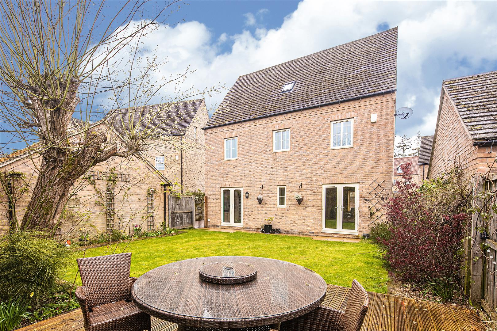 8, The Spinney, Dore, Sheffield, S17 3AL