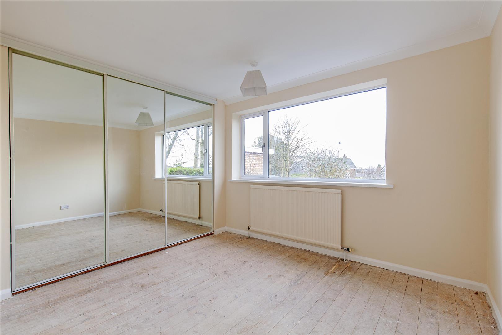 49, Howard Drive, Old Whittington, Chesterfield, S41 9JU