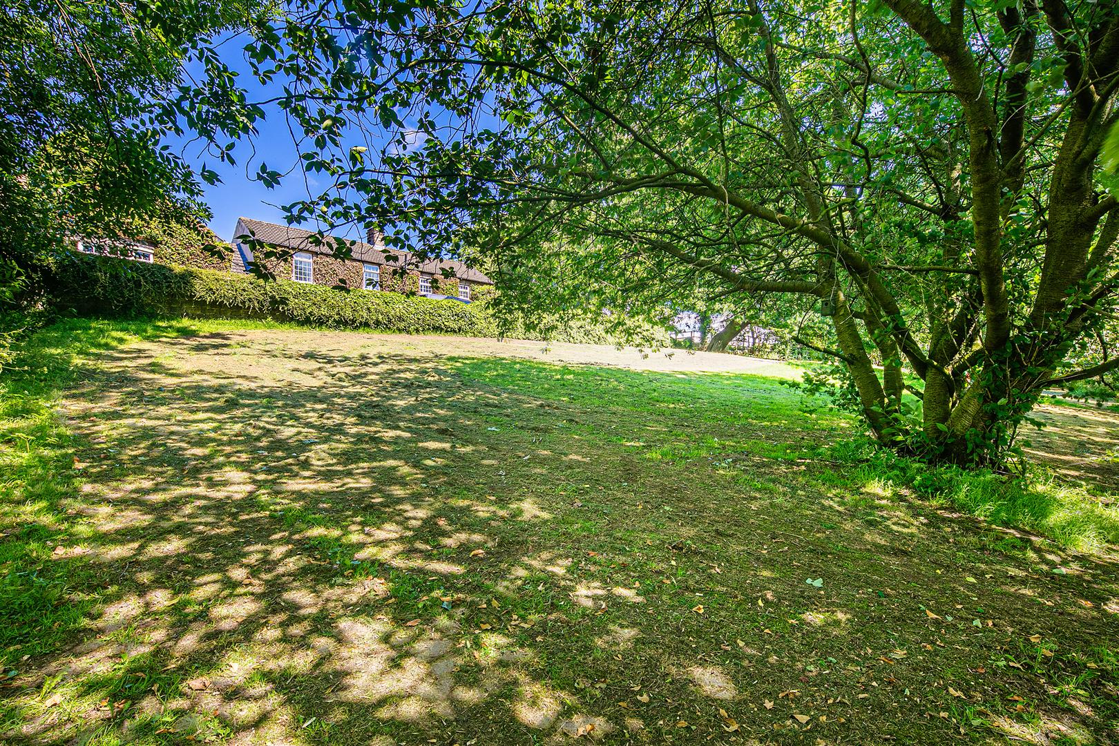 Little Parkside Farm, Parkside Lane, Stannington, Sheffield, S6 6ED