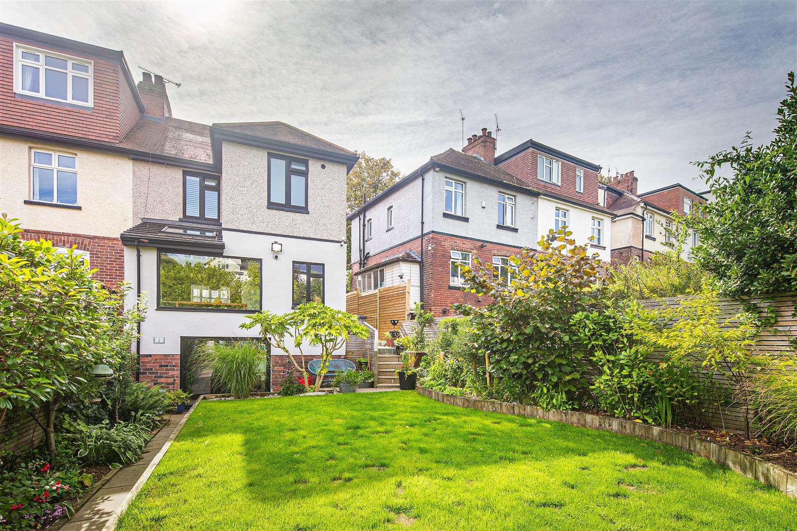 68, Brooklands Crescent, Fulwood Village, Sheffield, S10 4GG