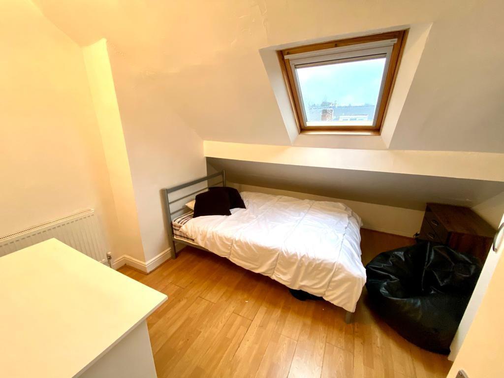 34, Eastwood Road, Sharrow Vale, Sheffield, S11 8QE
