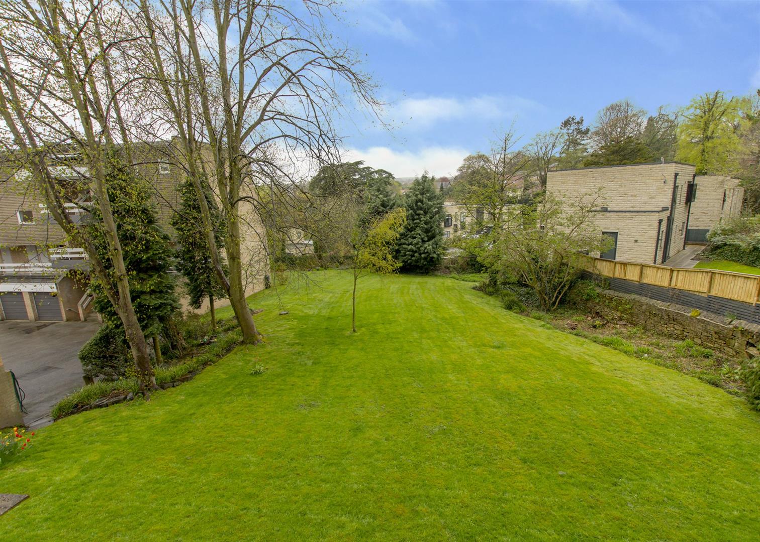 24 Storthwood Court, Storth Lane, Ranmoor, Sheffield, S10 3HP