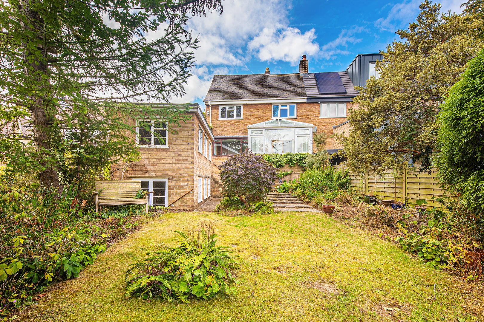 104, Tom Lane, Sheffield, S10 3PF