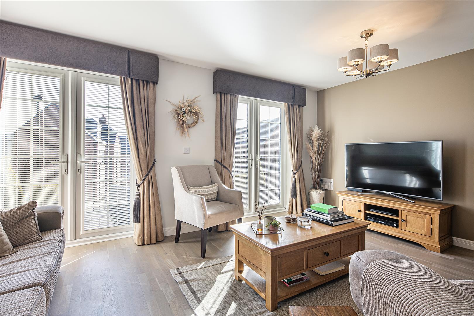19, Saxon Avenue, Dore, Sheffield, S17 3SB