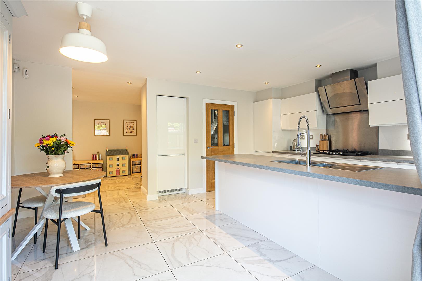 29, Saxon Avenue, Dore, Sheffield, S17 3SB