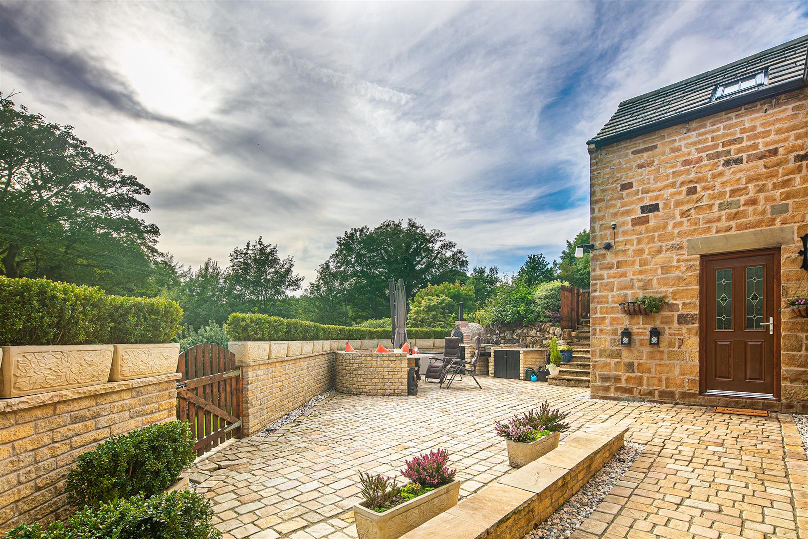 Smallfield Cottage, Smallfield Lane, High Bradfield, Sheffield, S6 6LJ