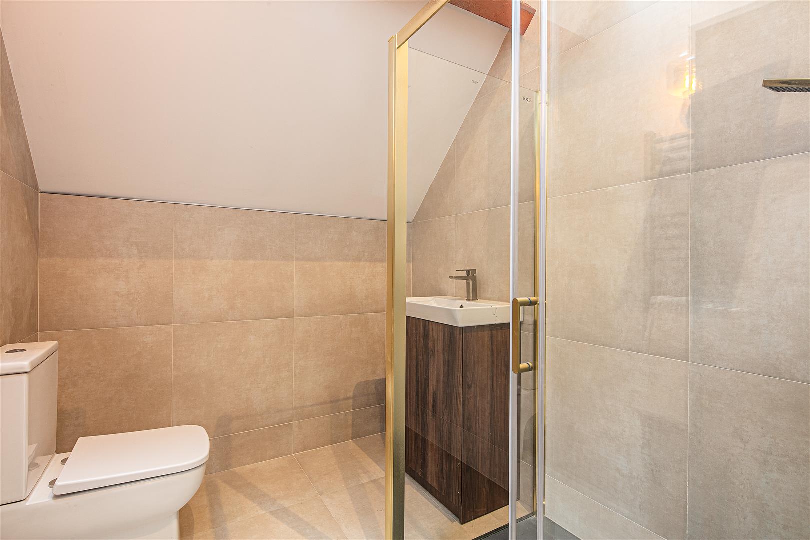 8, Sandbeck Place, Sheffield, S11 8XP