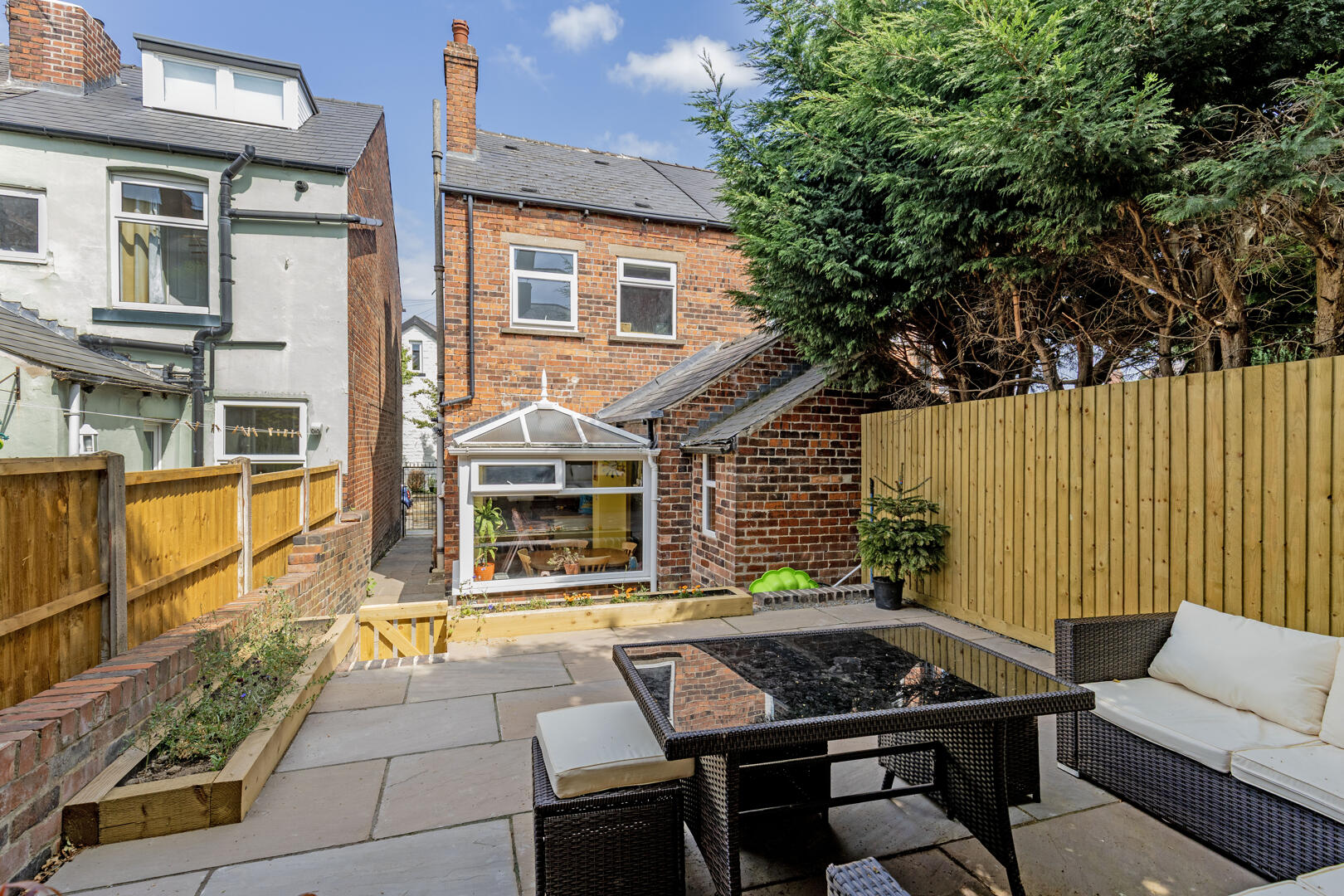37, Shepperson Road, Sheffield, S6 4FG