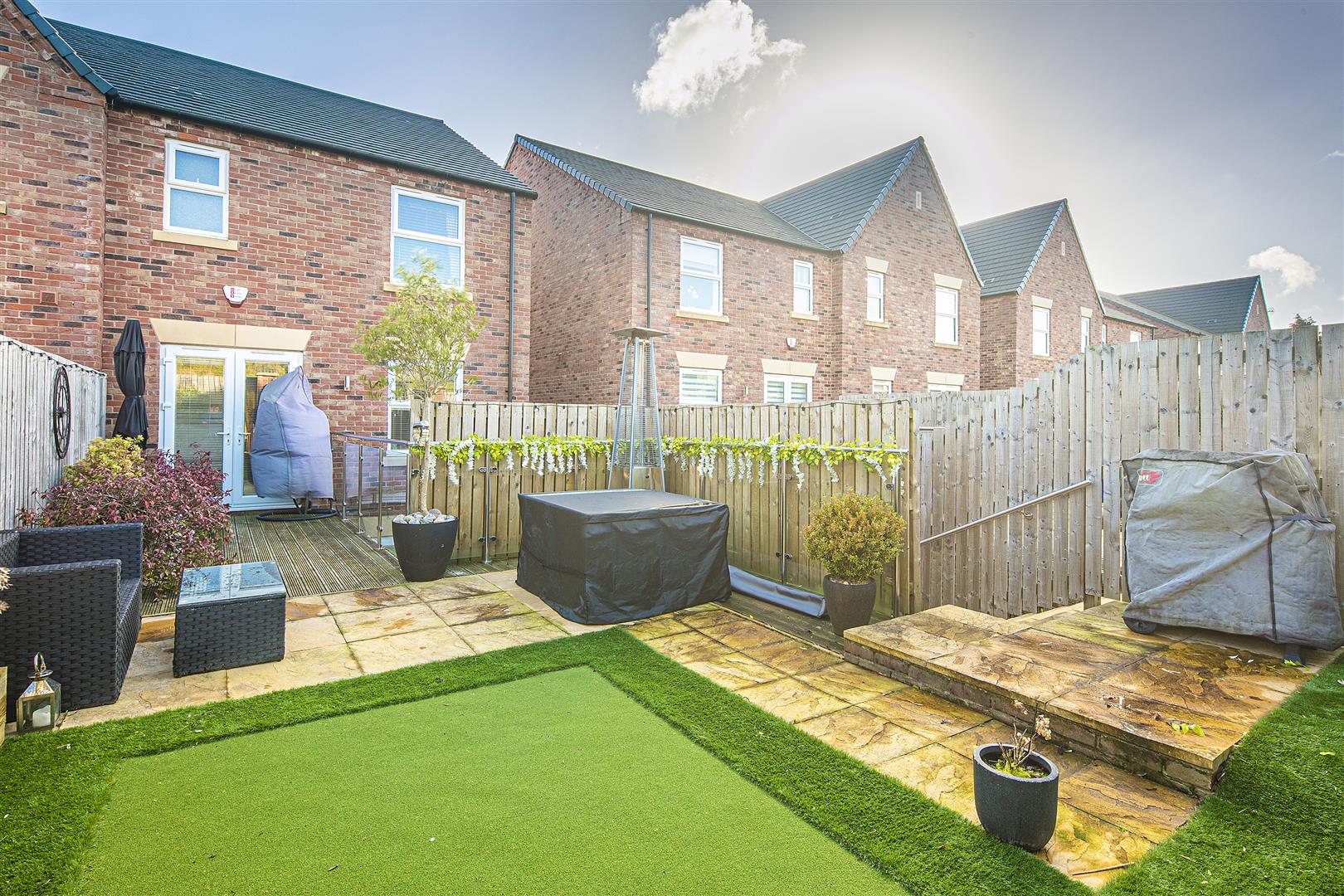 19, Saxon Avenue, Dore, Sheffield, S17 3SB