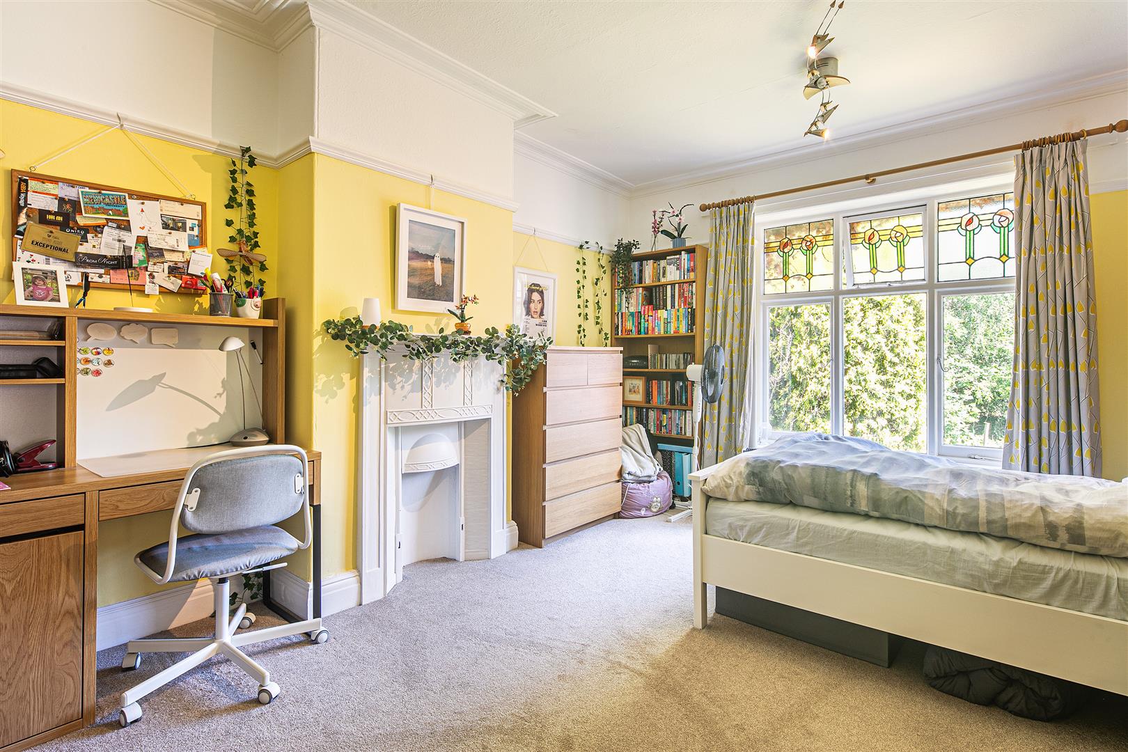 18, Grove Road, Sheffield, S7 2GZ