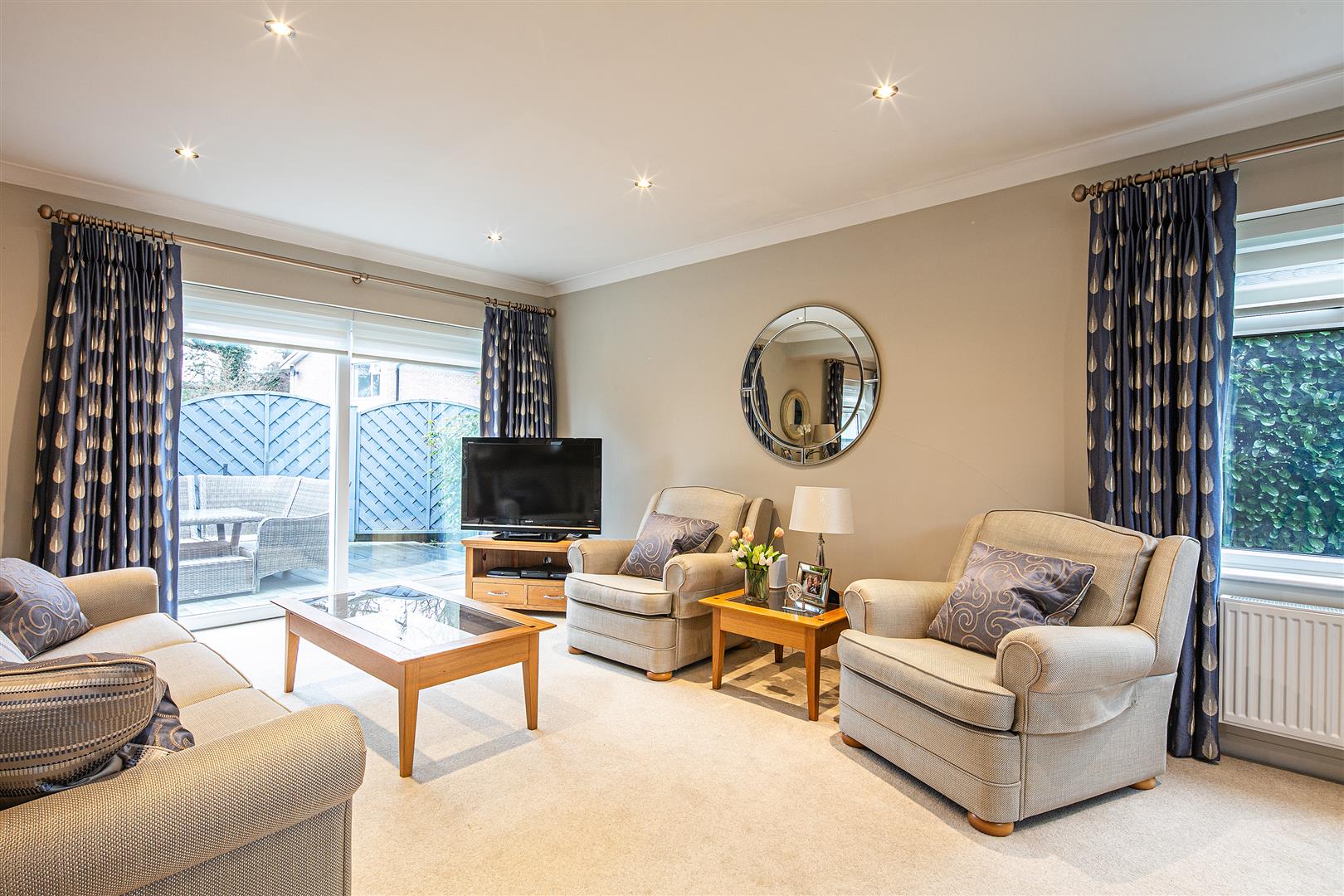 39, Devonshire Road, Dore, Sheffield, S17 3NT