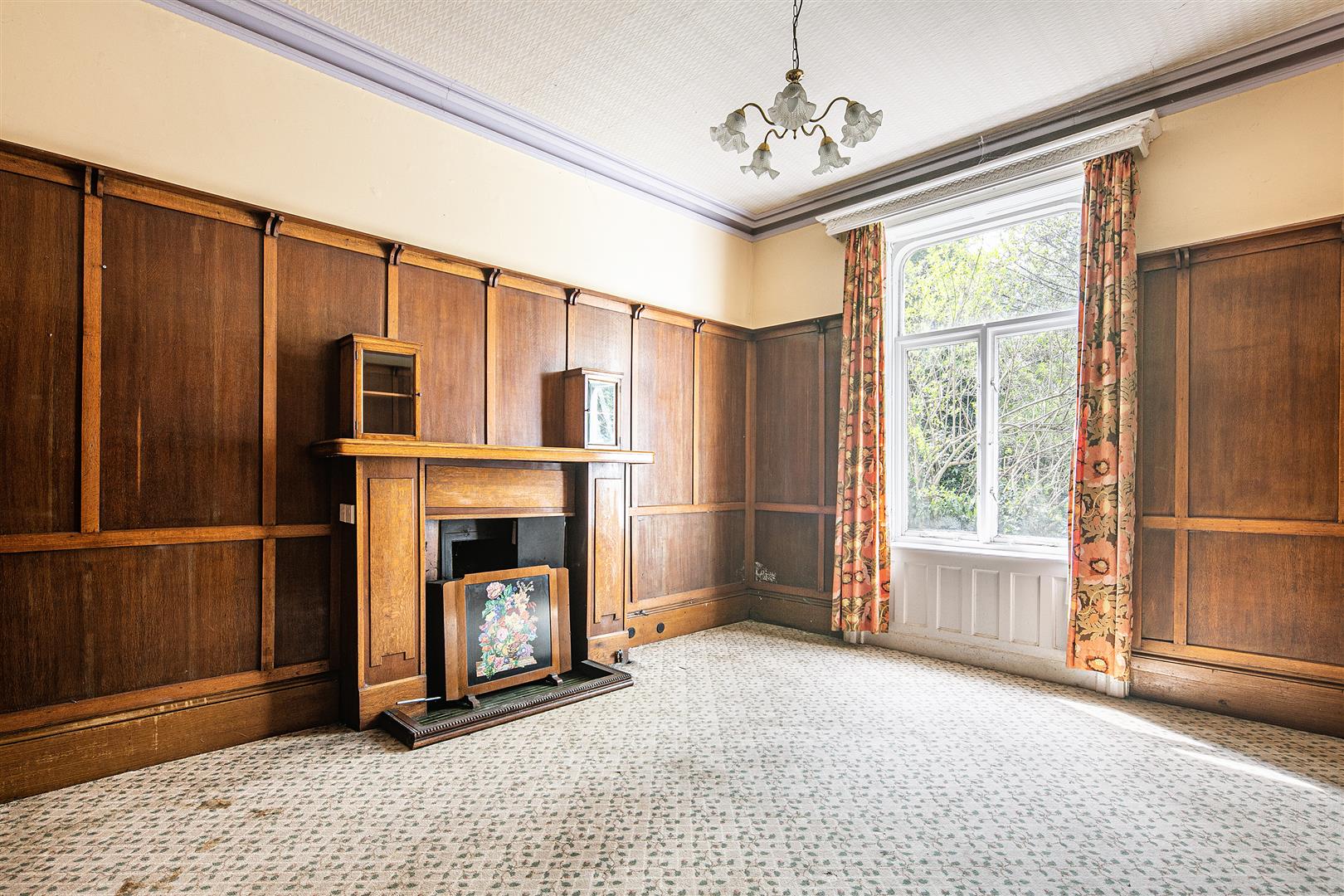 1, Mackenzie Crescent, Broomhall, Sheffield, S10 2BU