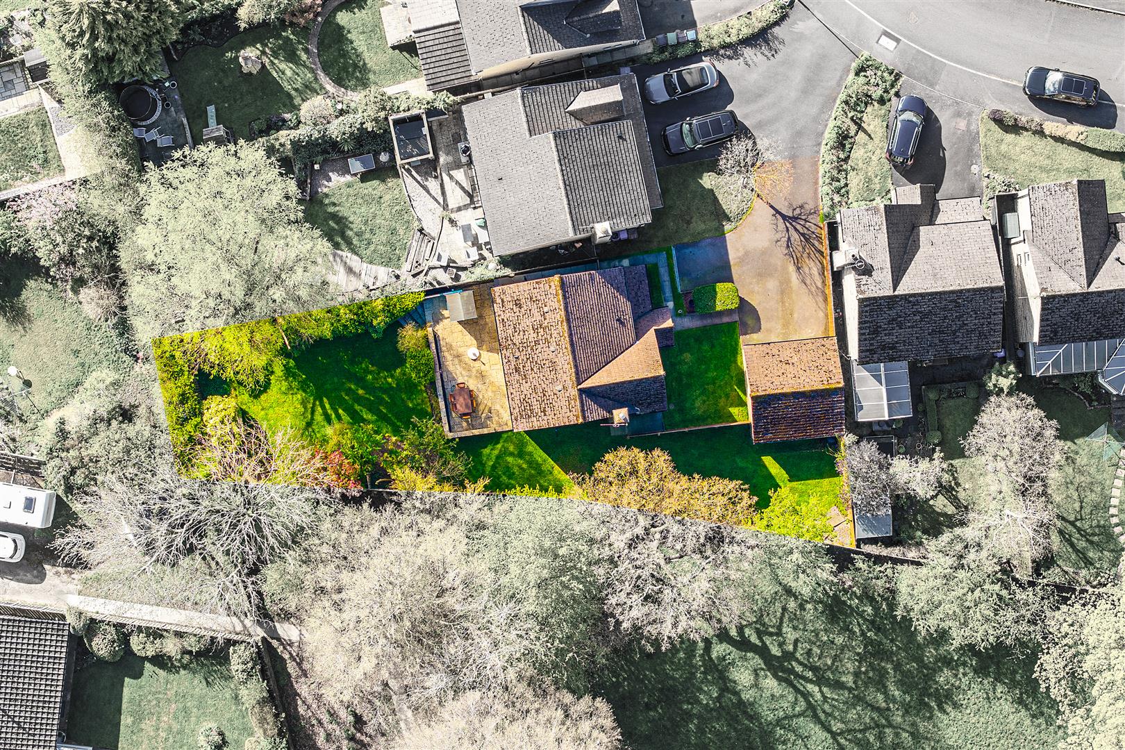 28, Totley Hall Drive, Sheffield, S17 4BB