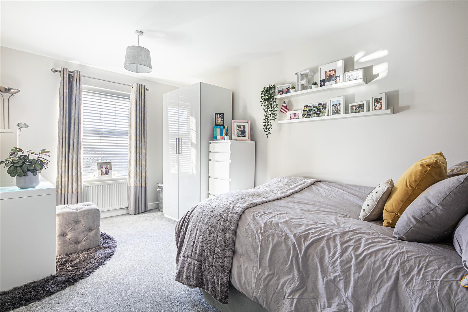 19, Saxon Avenue, Dore, Sheffield, S17 3SB