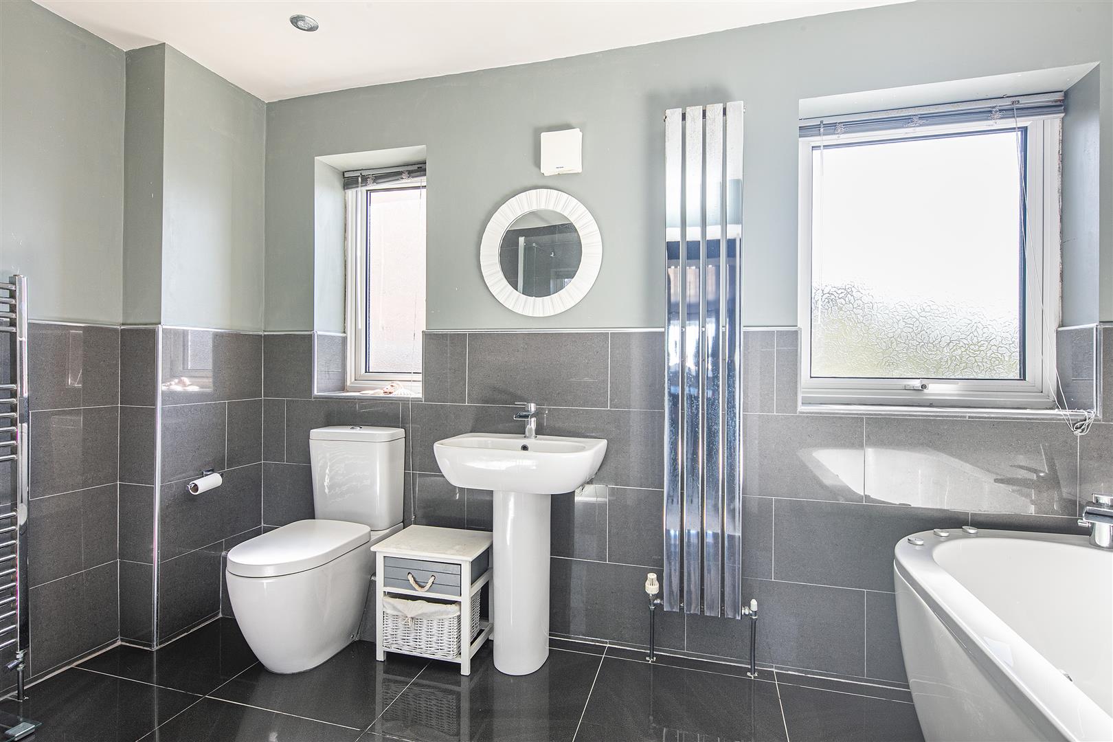 4, Everard Avenue, Sheffield, S17 4LZ