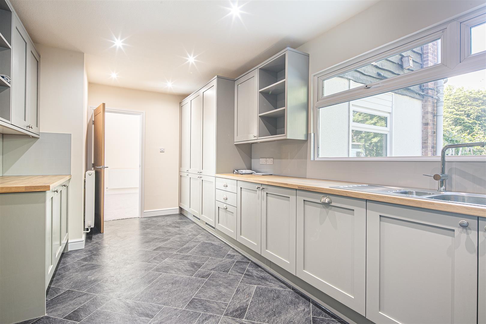 5, Brinkburn Drive, Sheffield, S17 3LU