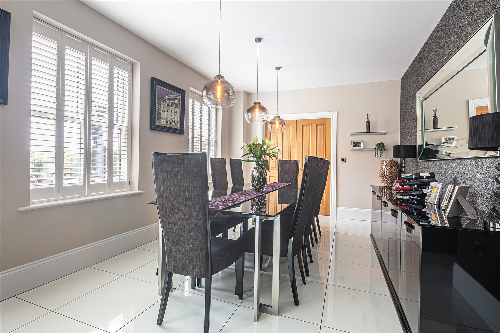 Rock Mount, Lindrick Dale, Lindrick, Nr Sheffield, S81 8BB