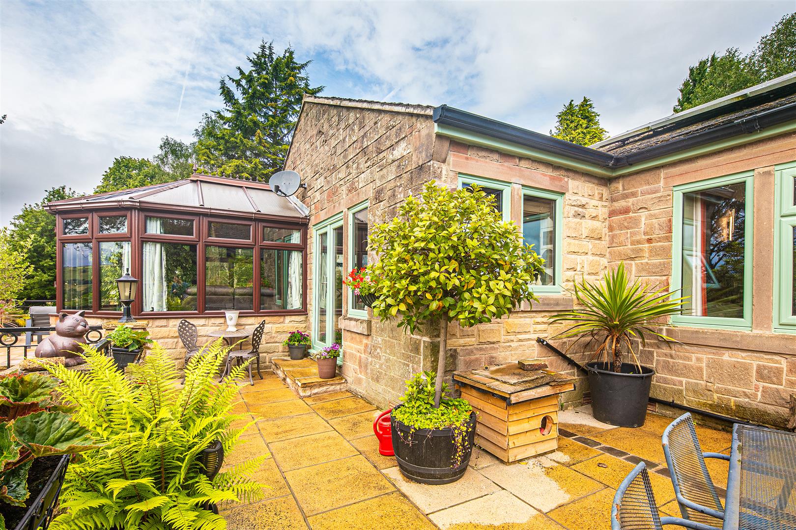 Rhinegold, Hollin House Lane, Loxley, Sheffield, S6 6RG