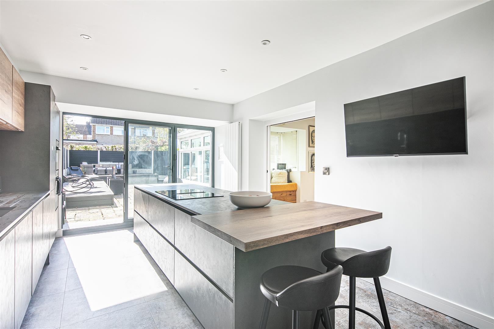 4, Everard Avenue, Sheffield, S17 4LZ