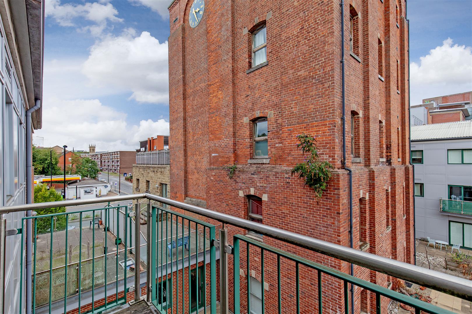 Flat 92, 211, Draymans Court, Ecclesall Road, Sheffield, S11 8HH