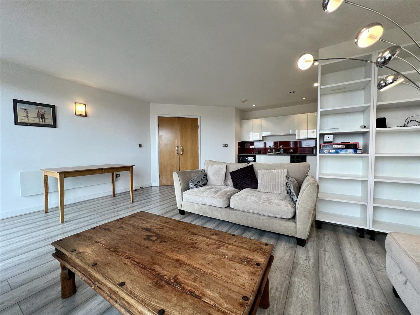 600 West One Central, Fitzwilliam Street, City Centre, Sheffield, S1 4JN