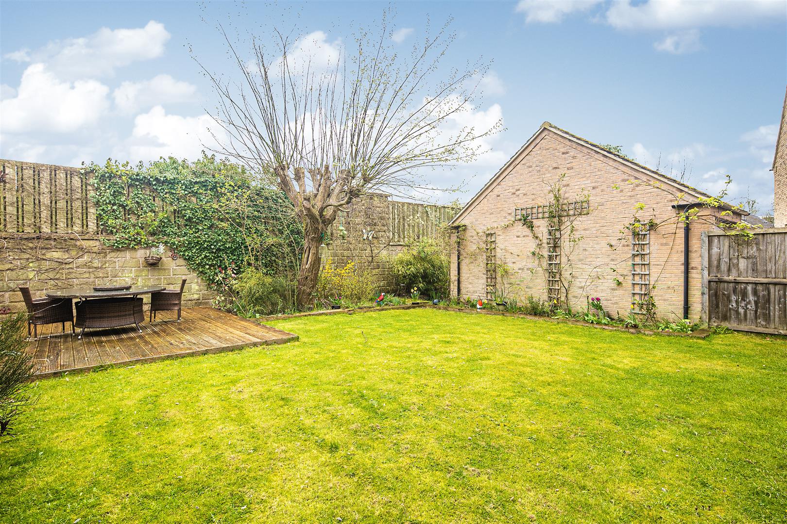 8, The Spinney, Dore, Sheffield, S17 3AL