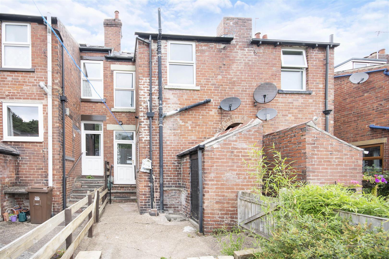 33, Frickley Road, Nether Green, Sheffield, S11 7EX