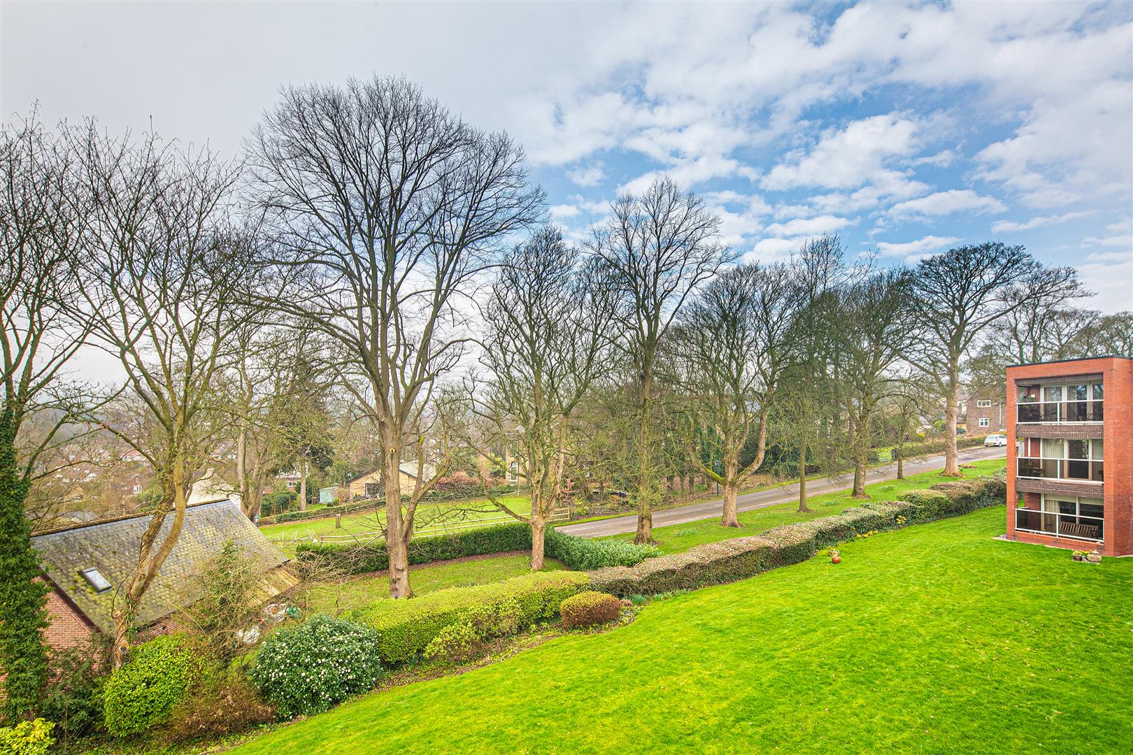 29, Storth Park, Sheffield, S10 3QH