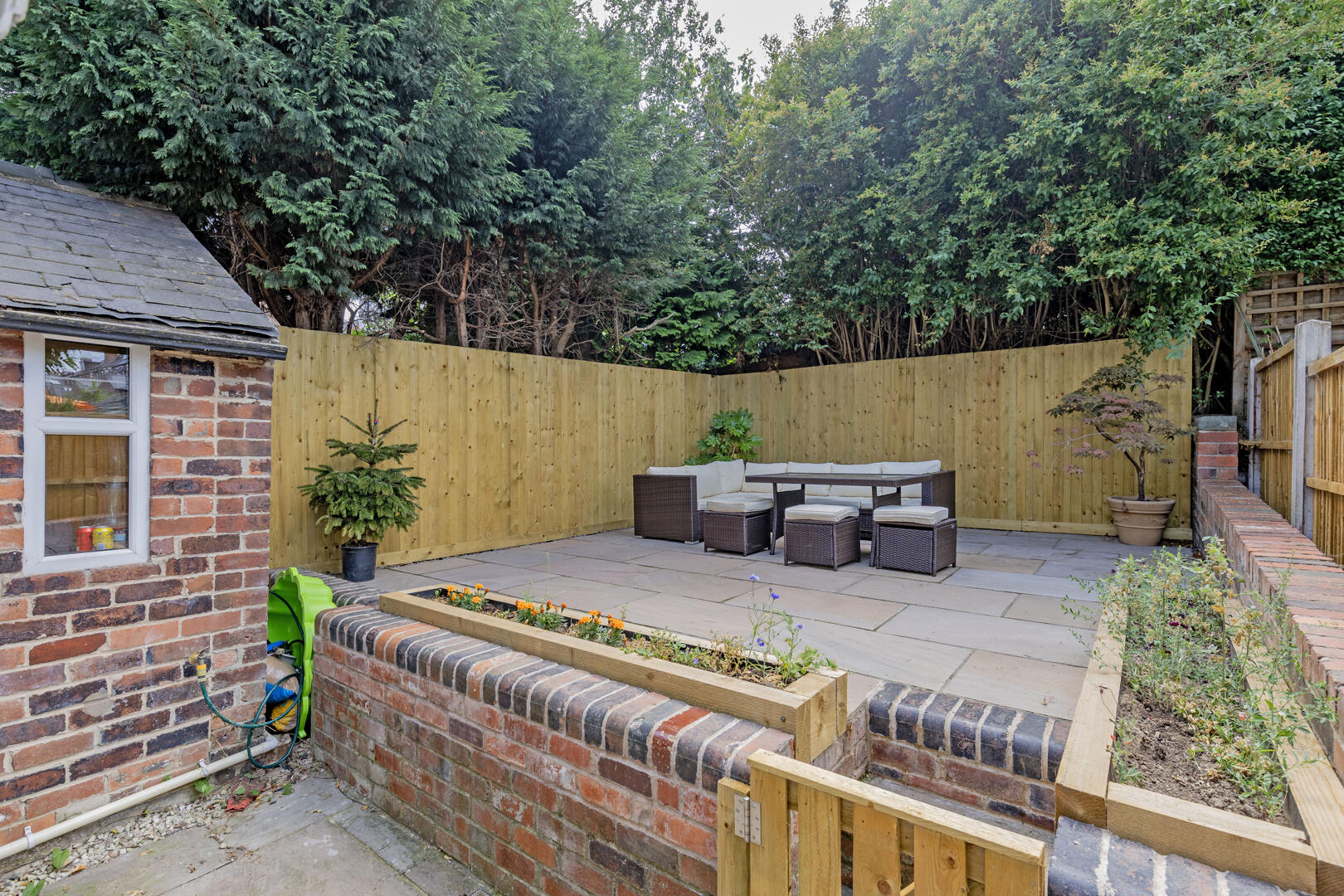 37, Shepperson Road, Sheffield, S6 4FG