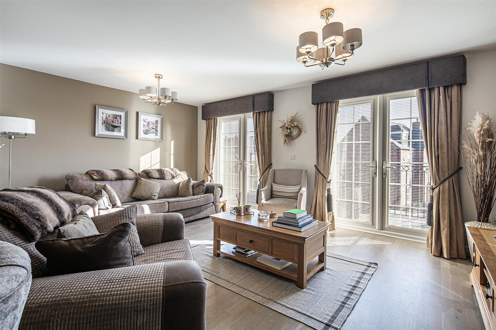 19, Saxon Avenue, Dore, Sheffield, S17 3SB