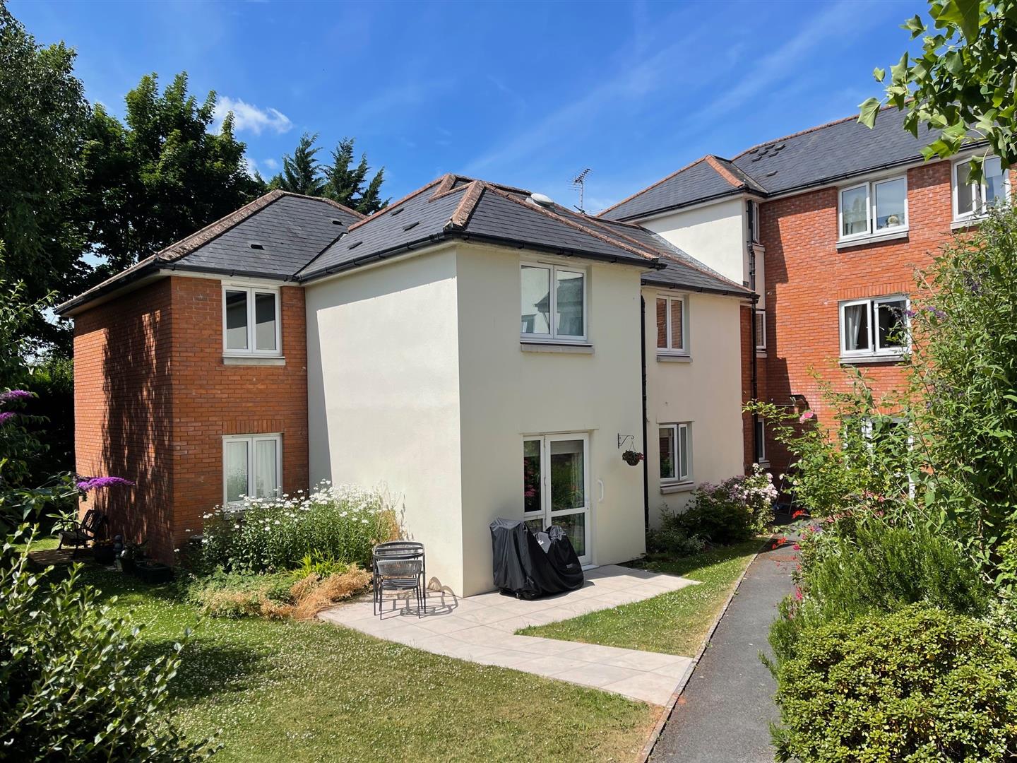 Mowbray Court, Butts Road, Heavitree, EXETER