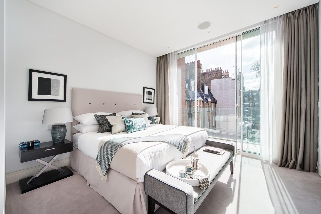 Green Street, London, W1K