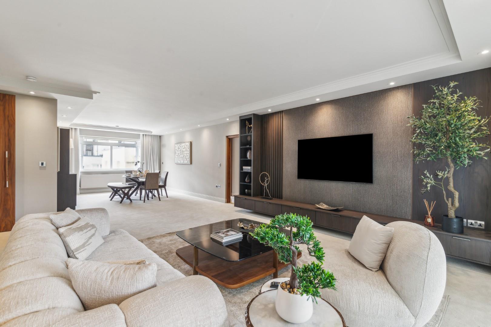 Over Looking Garden Square, Chelwood House, Gloucester Square, London W2