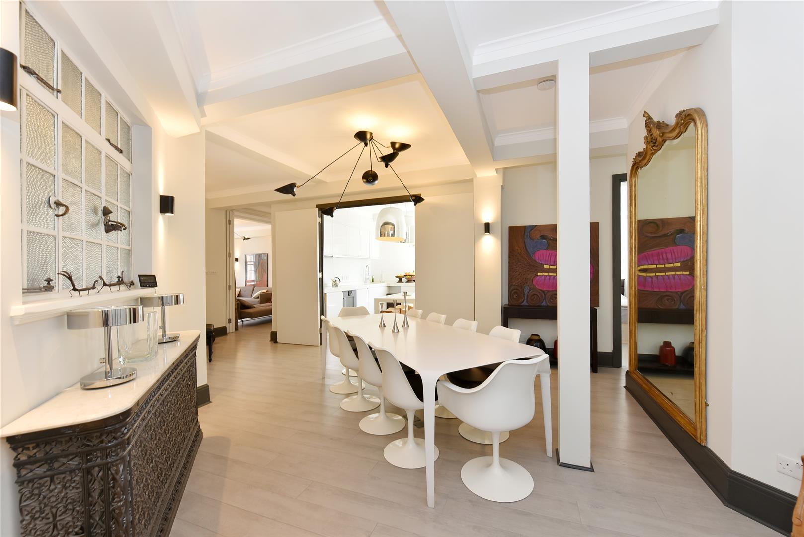 Bryanston Court II, George Street, Marylebone W1H