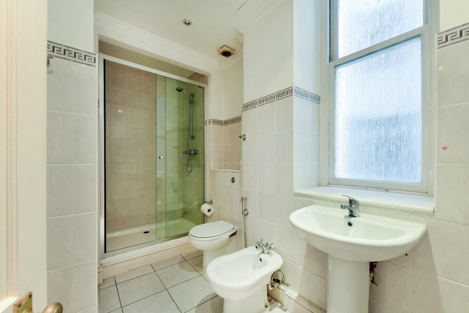Huge Lateral Apartment Hay Hill, Mayfair, London W1J