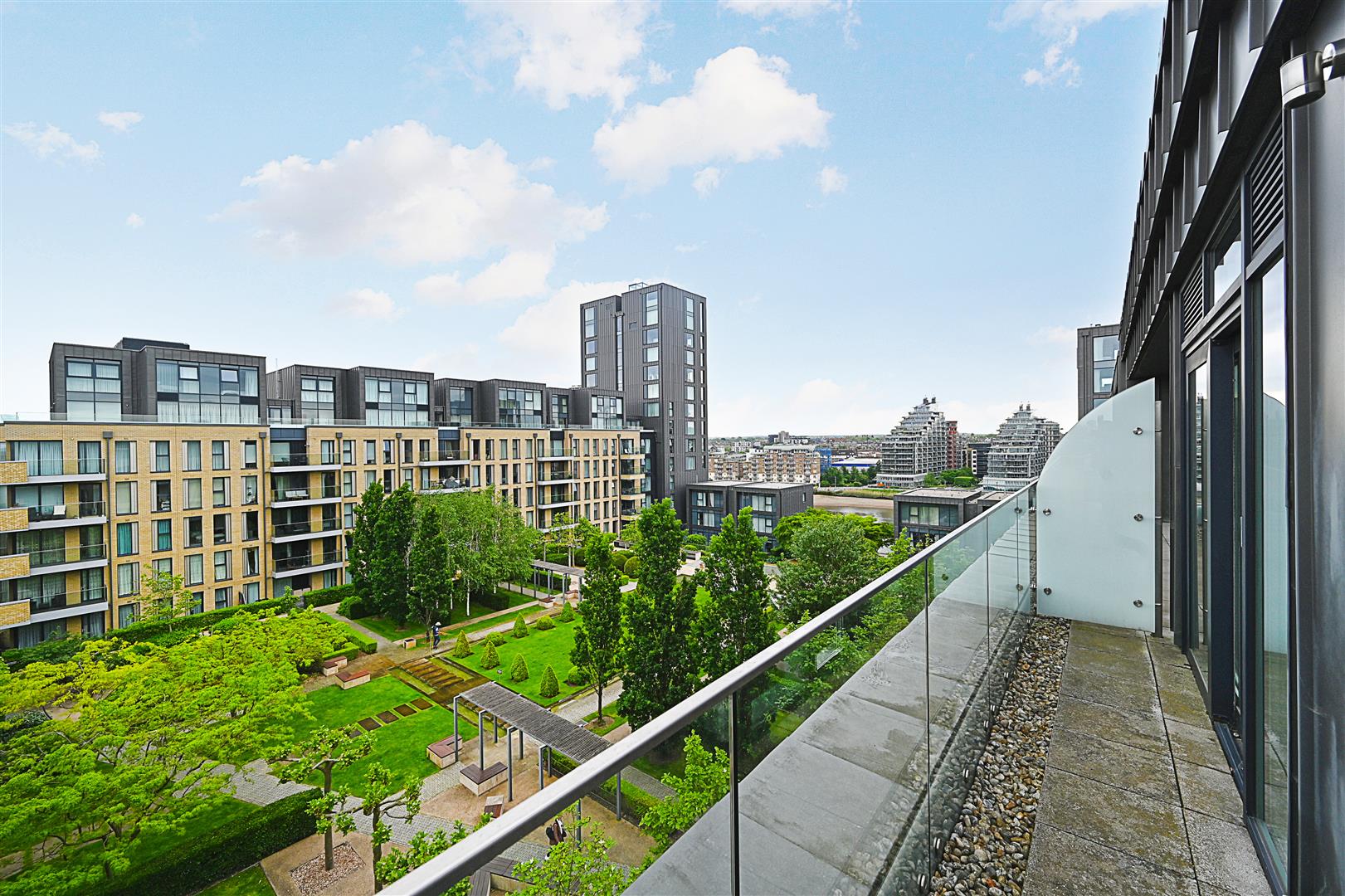 Ravensbourne Apartments, 5 Central Avenue, London SW6
