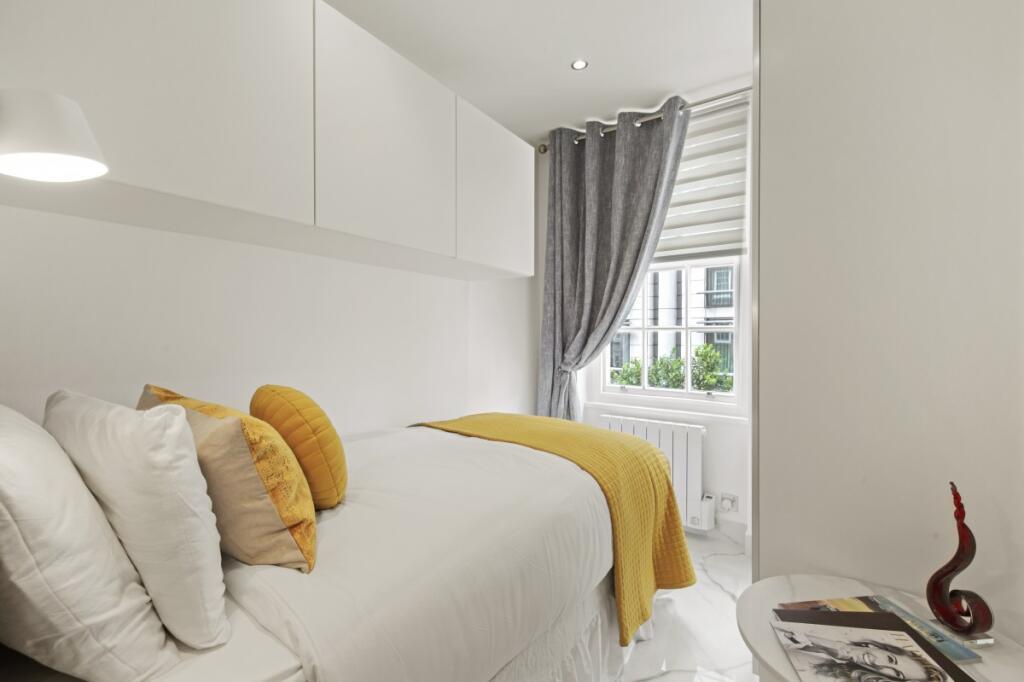 Great Cumberland Place, London