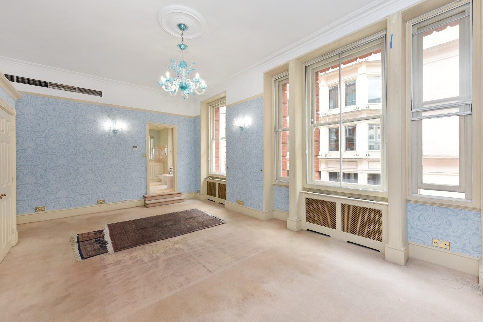 Huge Lateral Apartment Hay Hill, Mayfair, London W1J