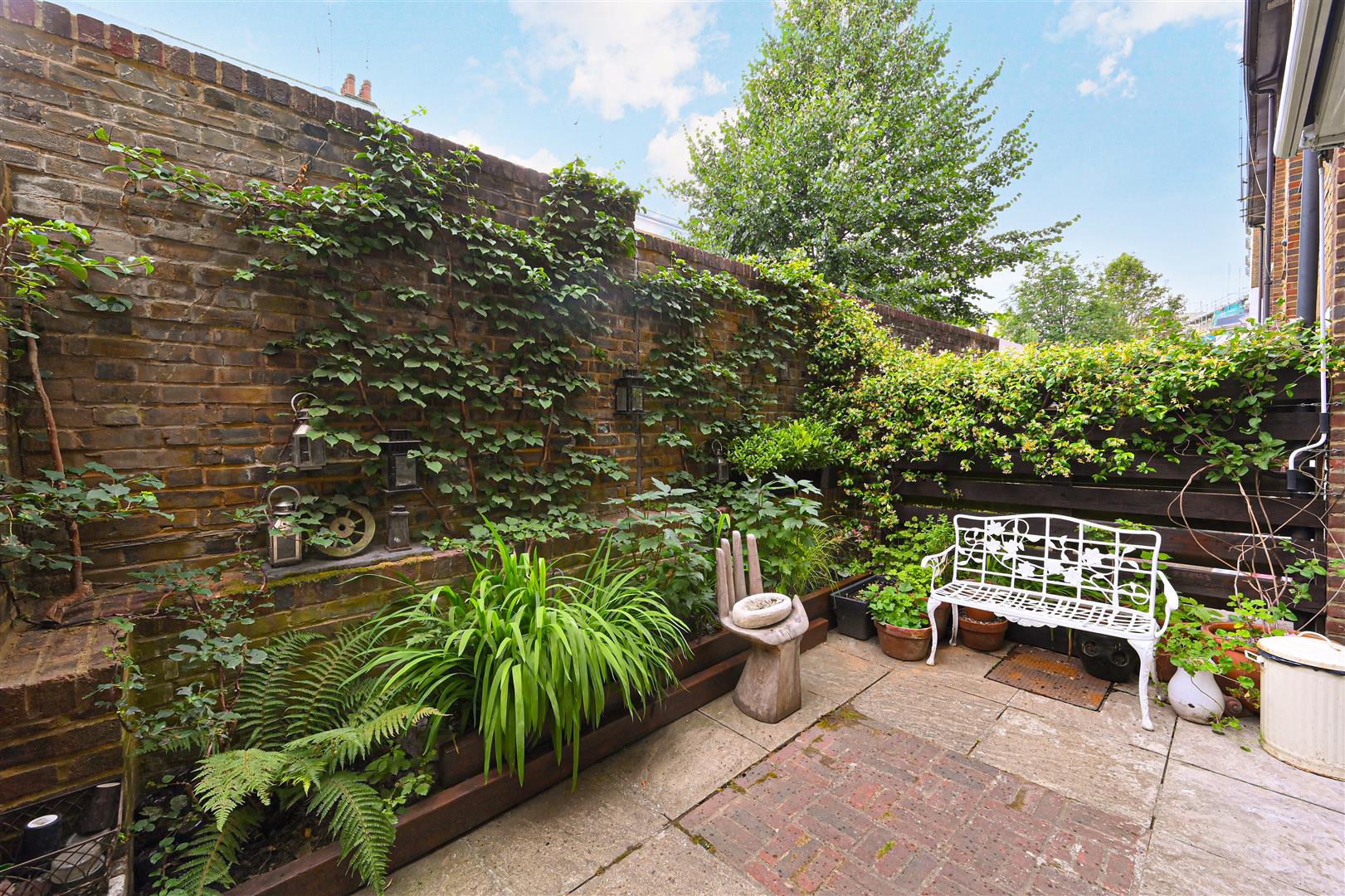 Abinger Mews, Maida Vale, London W9