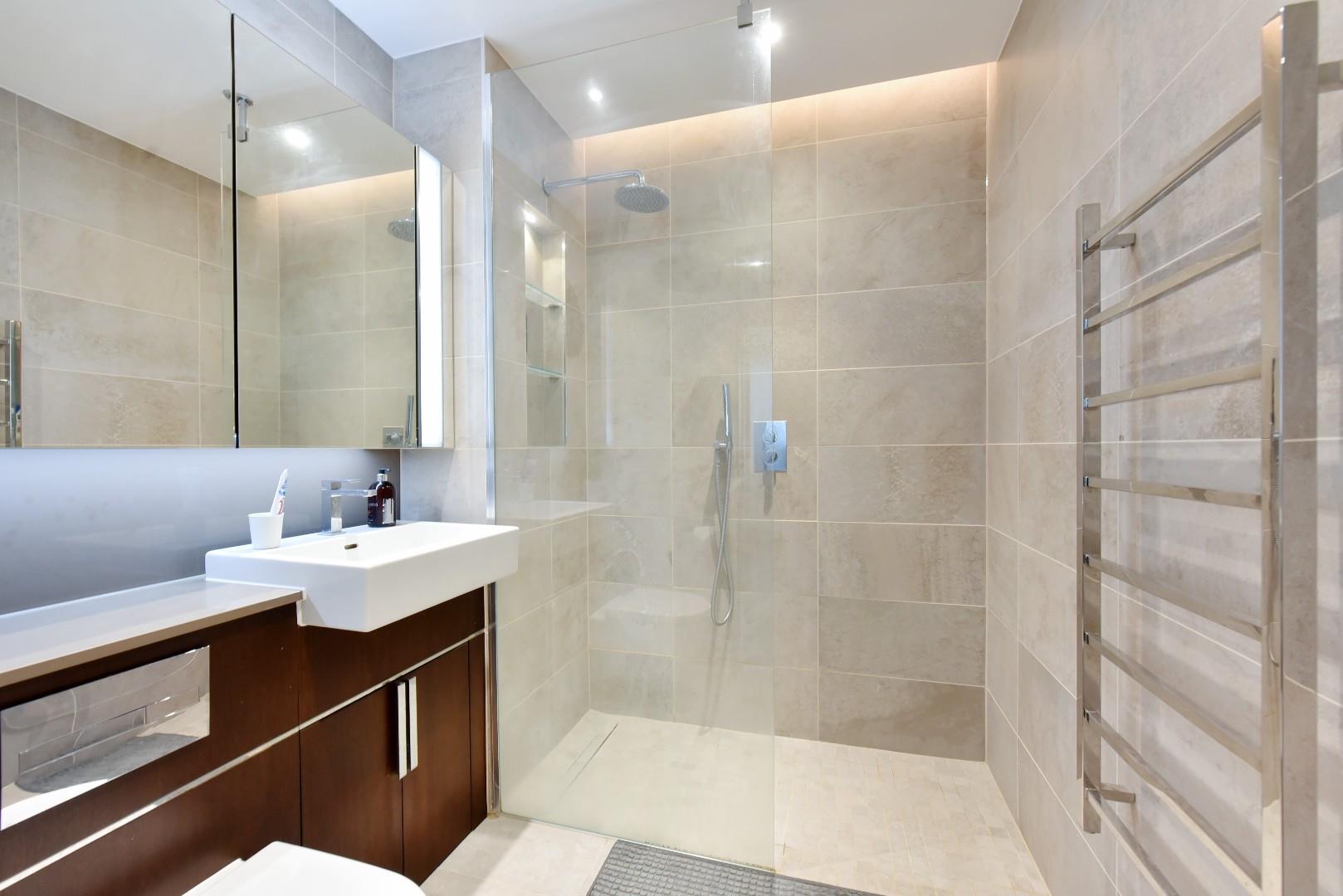 The Residence, Haines House, 10 Charles Clowes Walk, Nine Elms SW11