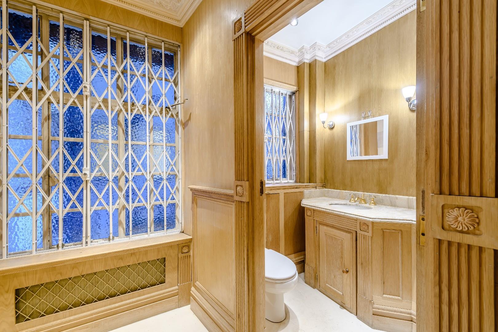 Strathmore Court, Park Road, London, NW8