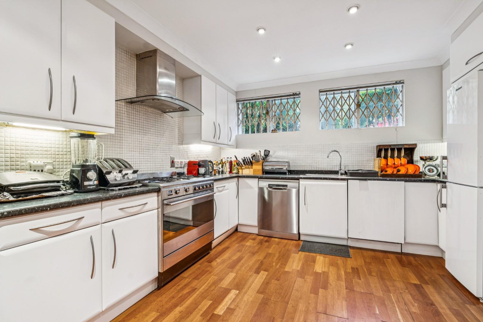 Freehold House On A Garden Square – Sussex Square, Hyde Park, W2