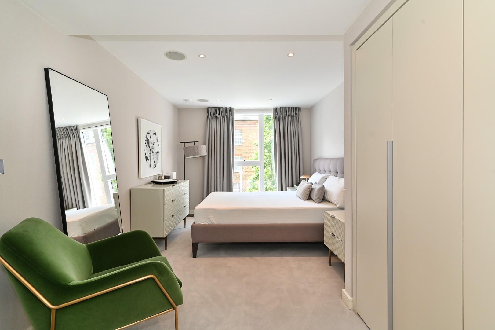 Moore House, Grosvenor Waterside, Chelsea, SW1W