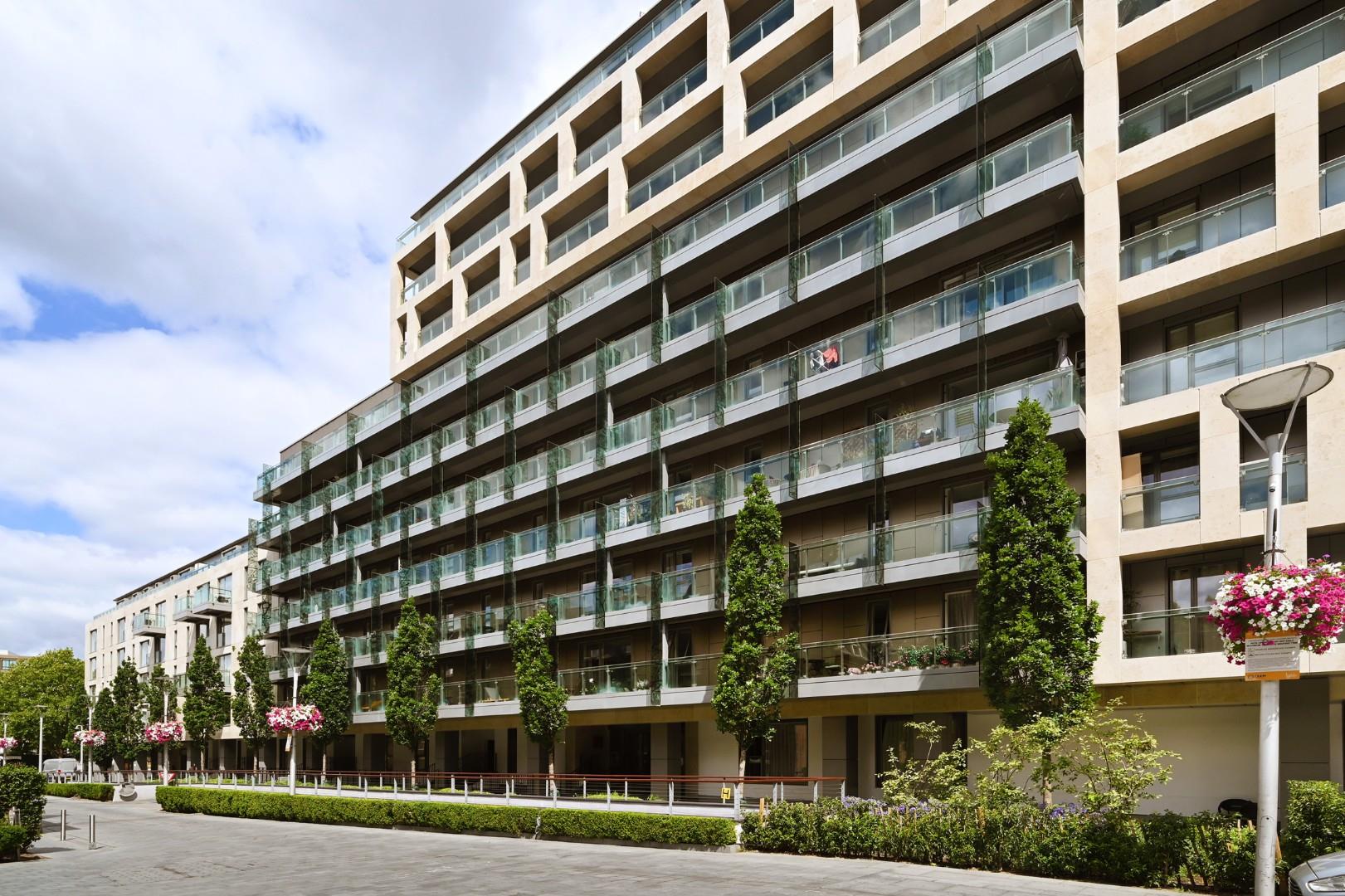 Moore House, Grosvenor Waterside, Chelsea, SW1W