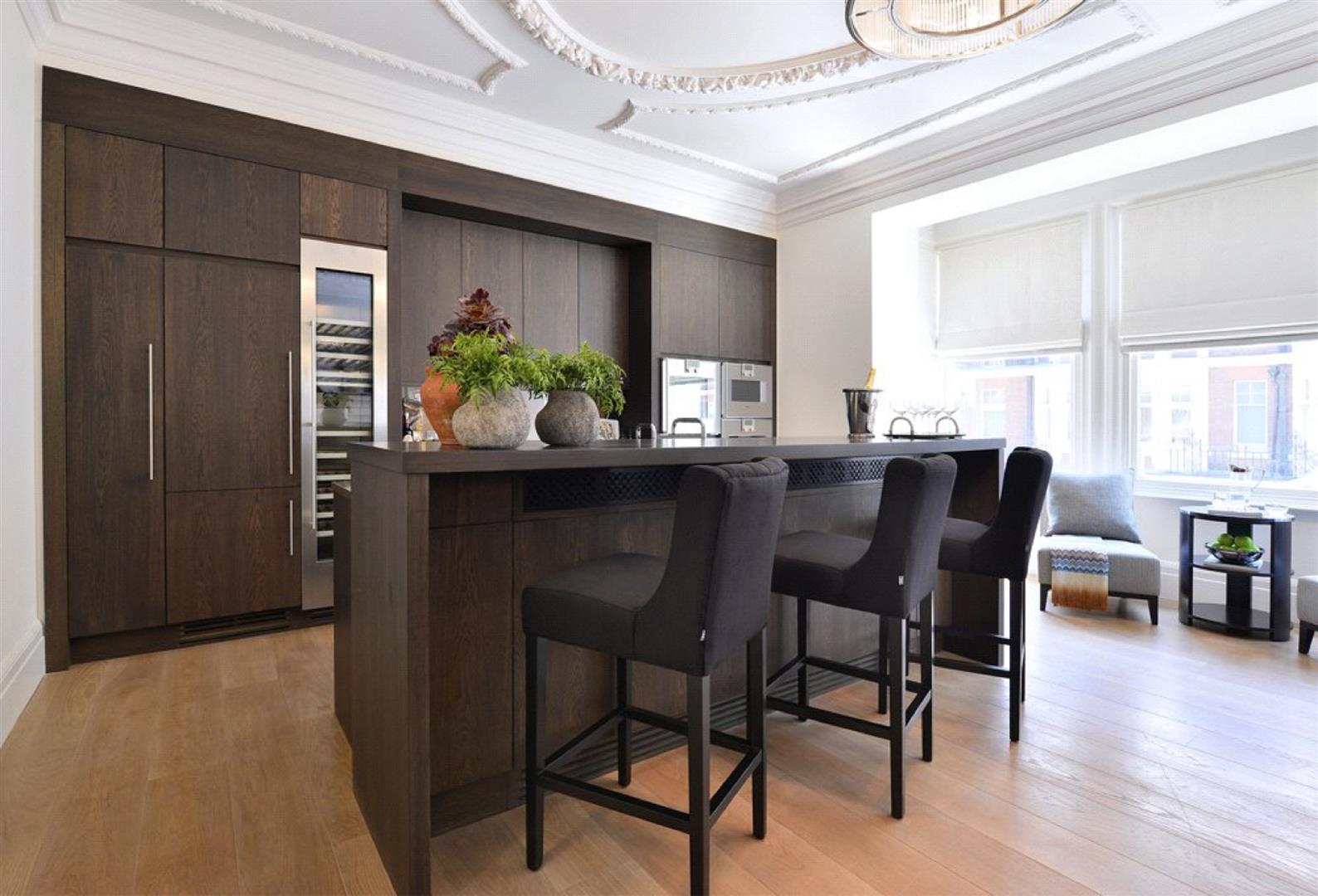 Duke Street, Mayfair, W1K