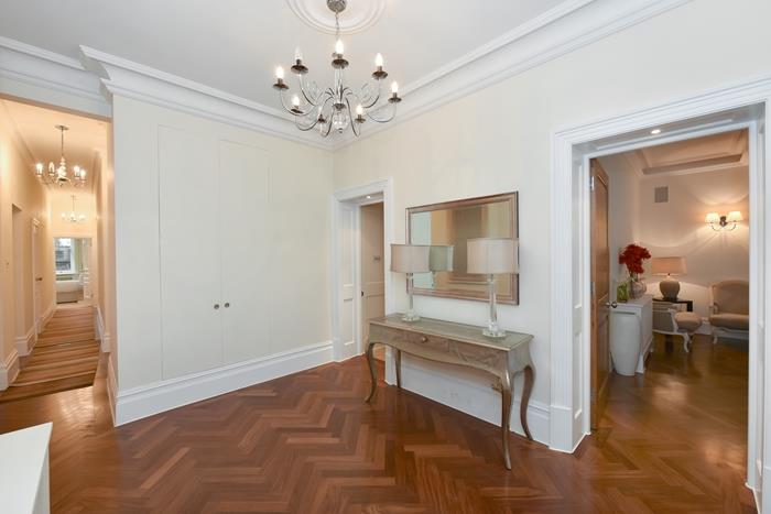 Washington House, Basil Street, Knightsbridge, SW3