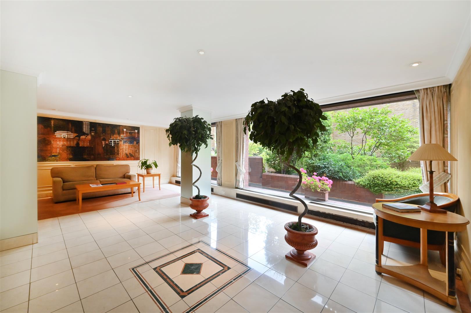 South Lodge, Knightsbridge SW7