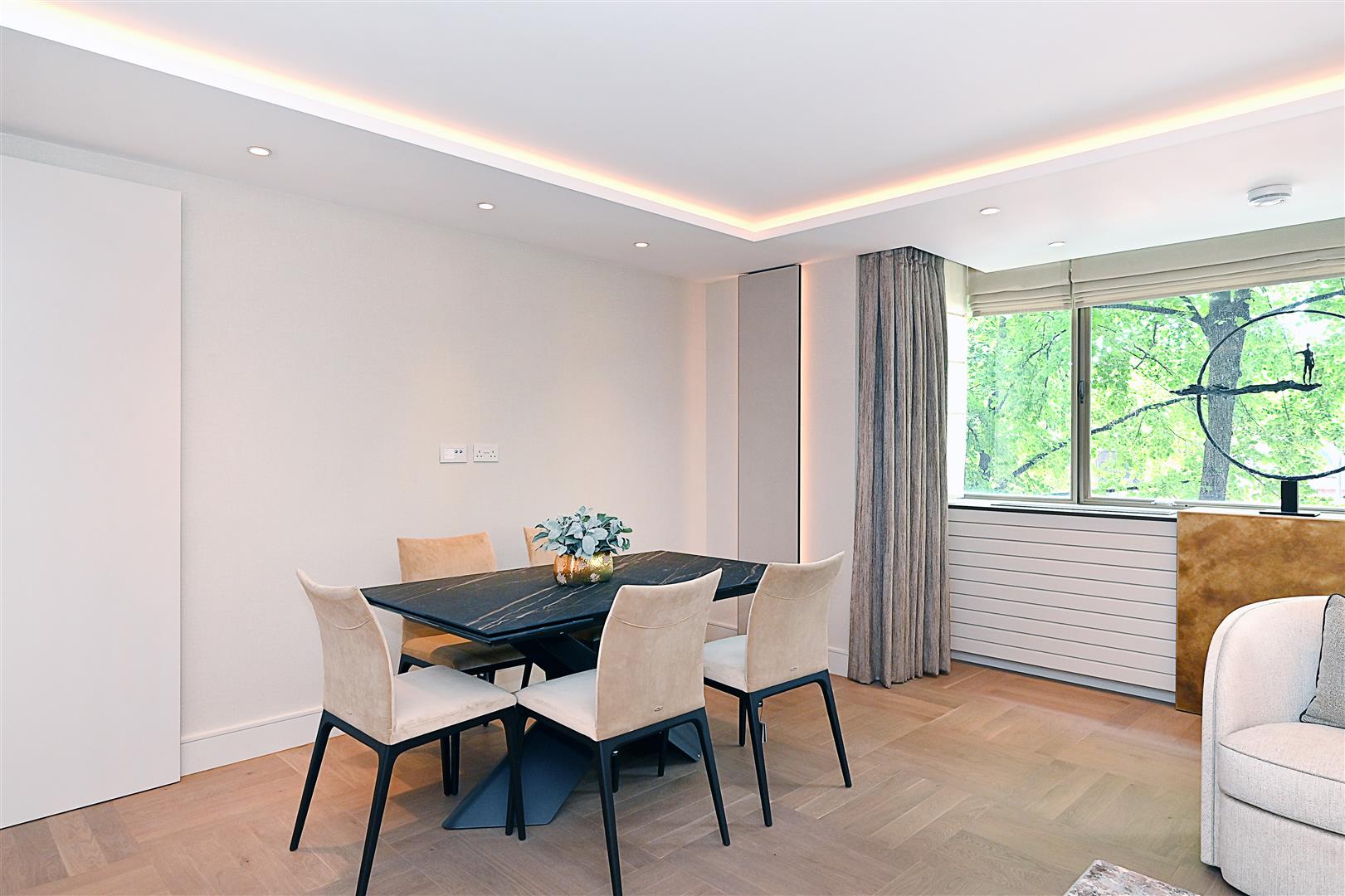 South Lodge, Knightsbridge, London SW7