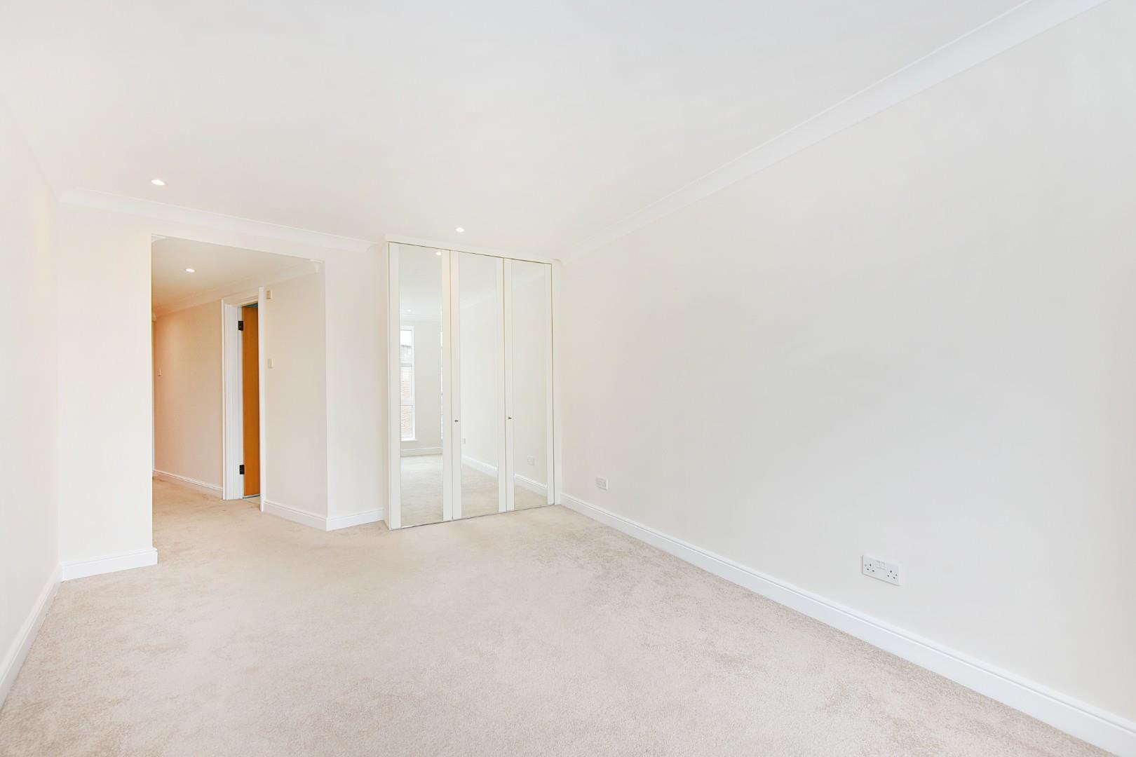 King Henry’s Reach, Manbre Road, W6