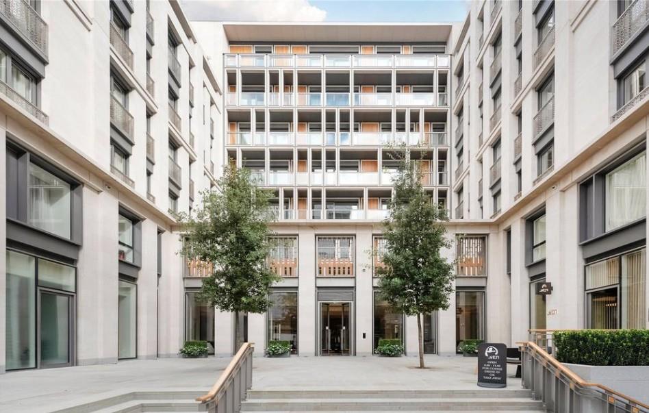 Savoy House, 190 Strand, London WC2